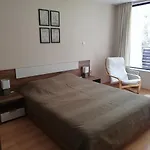 Dobi's Elit47 At Elit Apartament *
