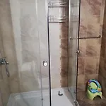 Dobi's Elit47 At Elit Apartament *