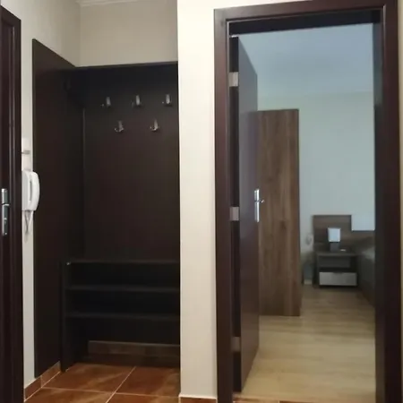 Апартаменты Dobi's Elit47 At Elit