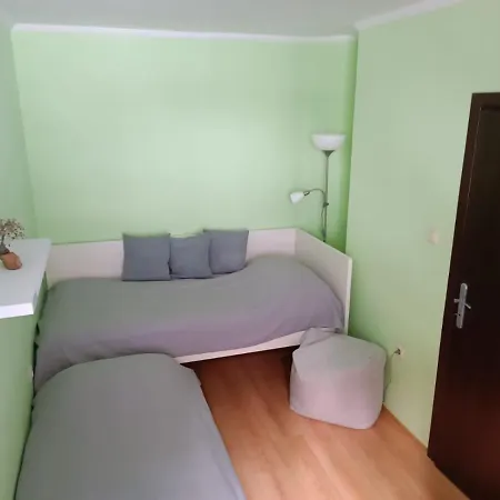 Dobi's Elit47 At Elit