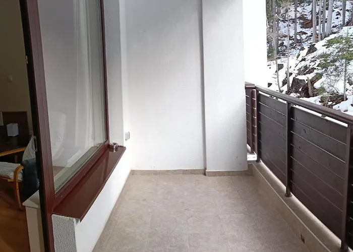 Dobi's Elit47 At Elit *